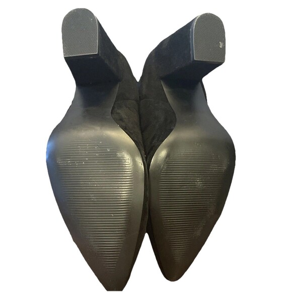 Steve Madden Subtle Black Suede Dual Gore Pull-On Block Heel Boot Sz 9.5M - Picture 8 of 8